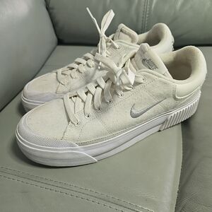 Nike‎ Court Legacy Lift White Light Smoke Grey Women's Size 9 Shoes FZ2606-100